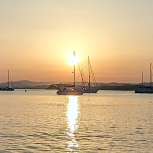 coucher de soleil sur la mer à bormes